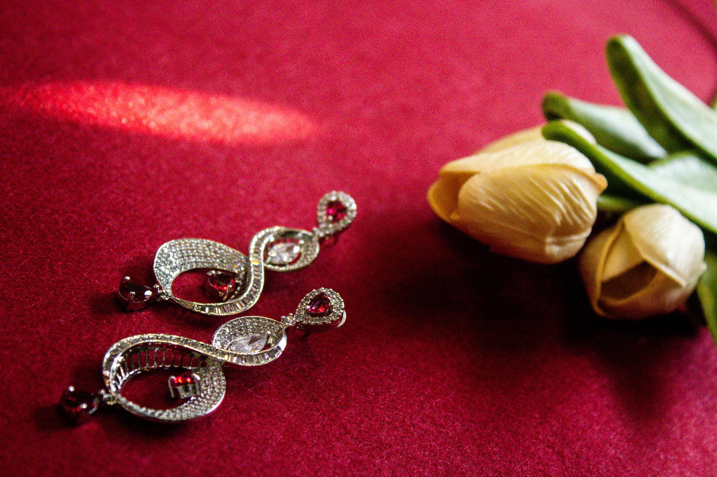 GARNET EARRINGS