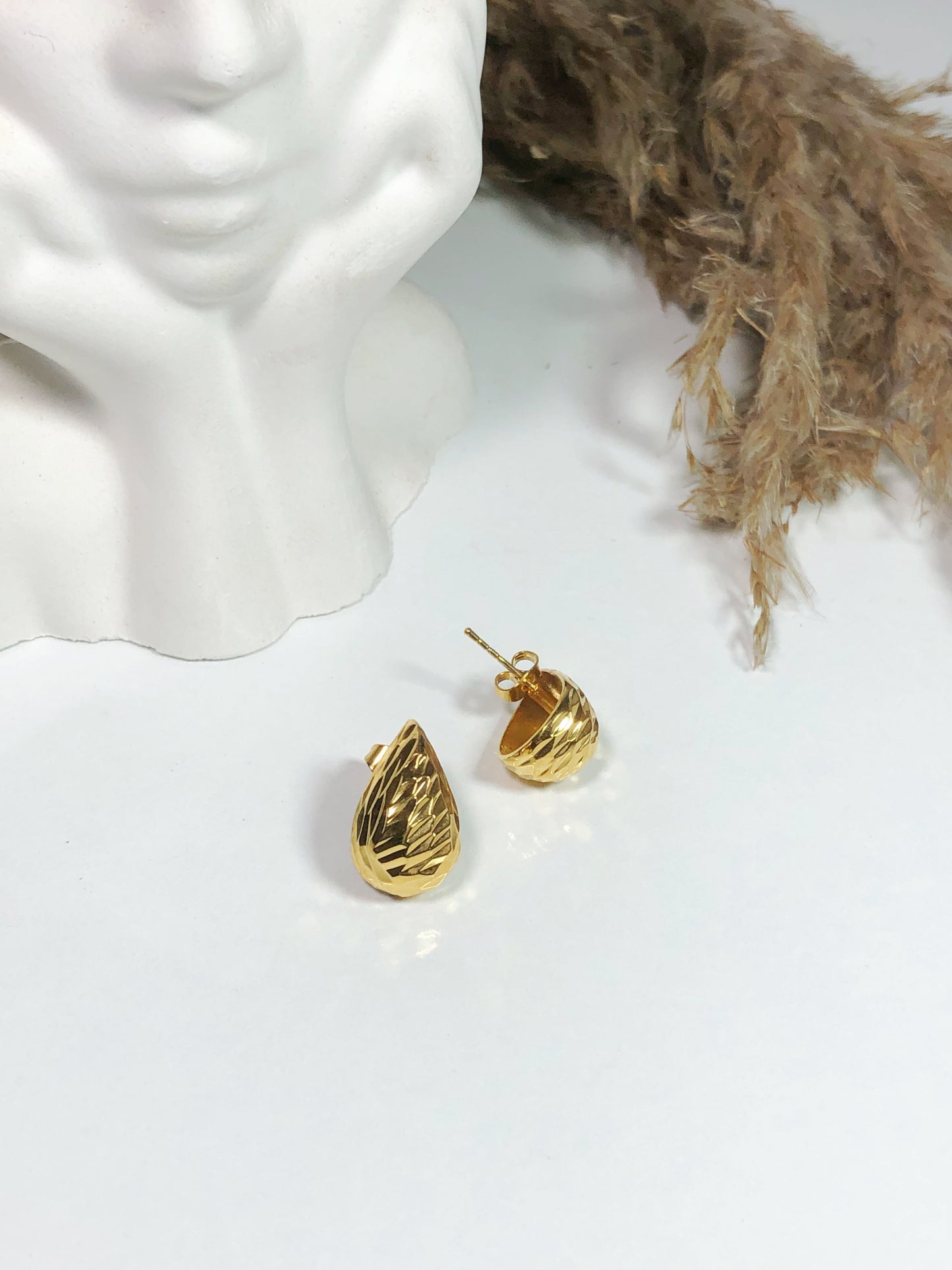 STELLA EARRINGS