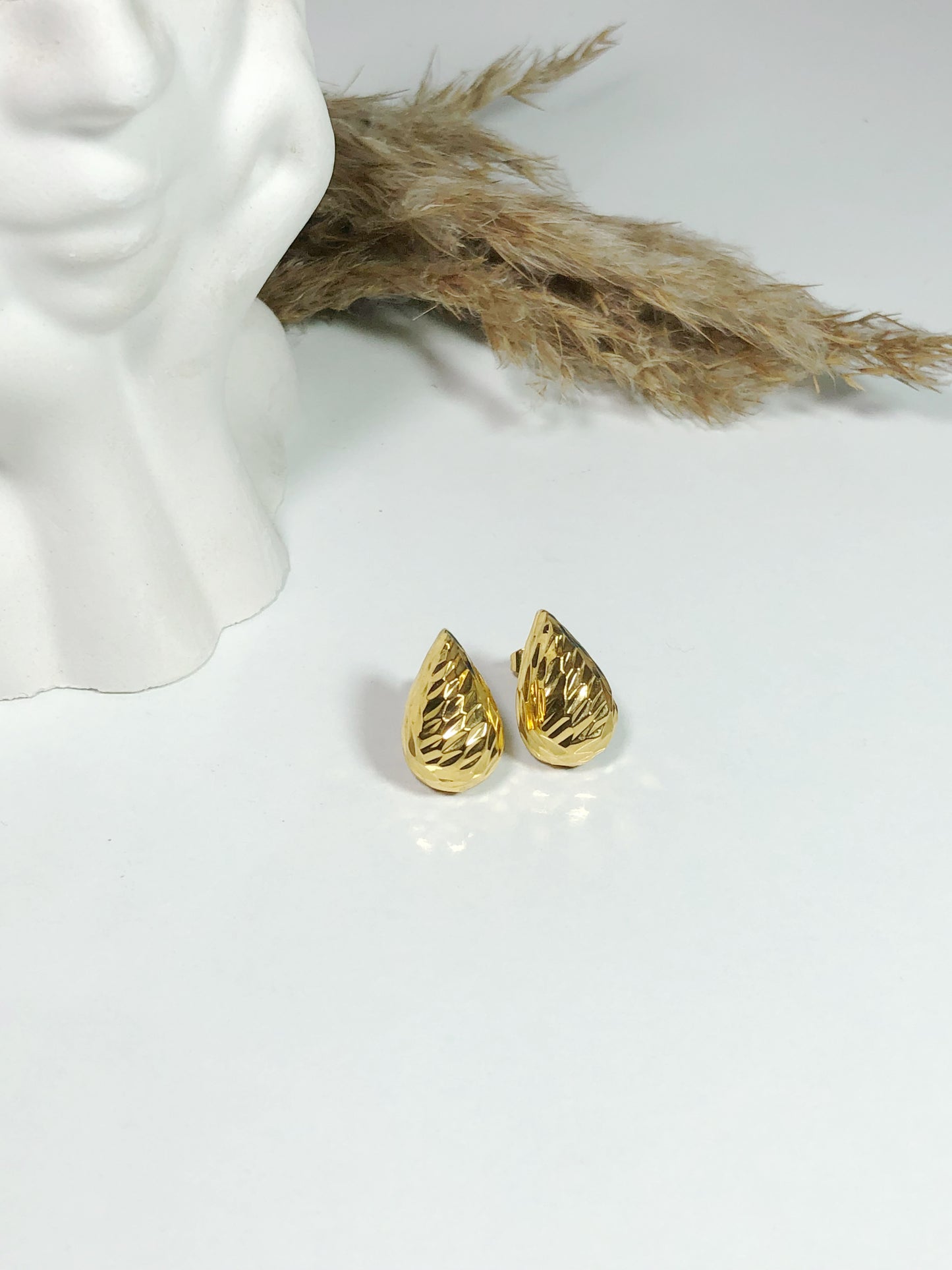 STELLA EARRINGS
