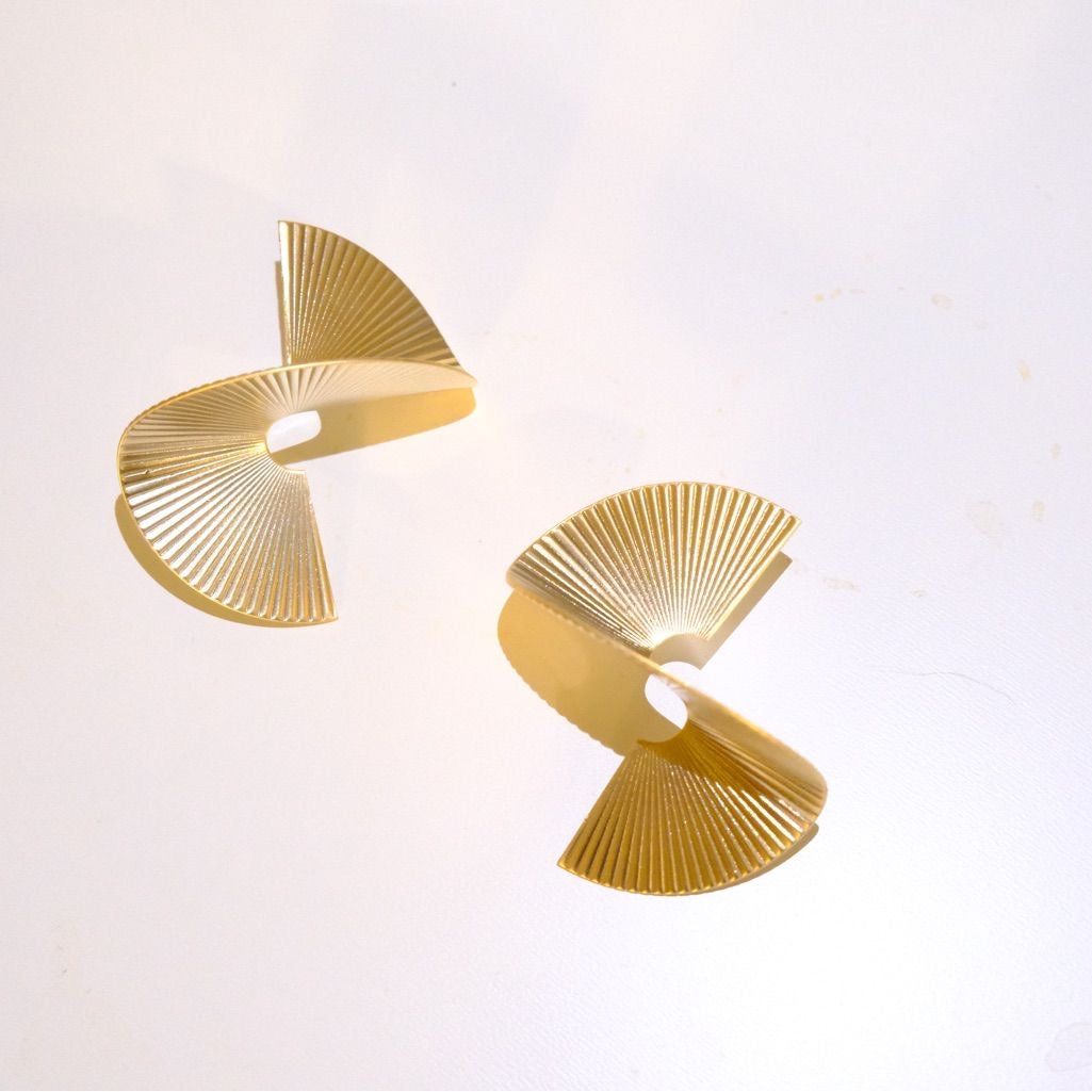 DAISY EARRINGS