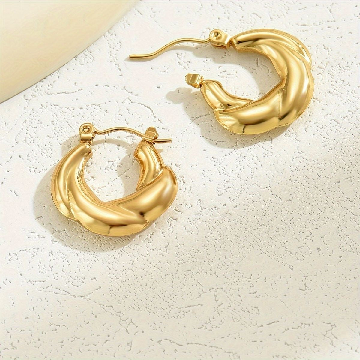 SWIRL HOOPS