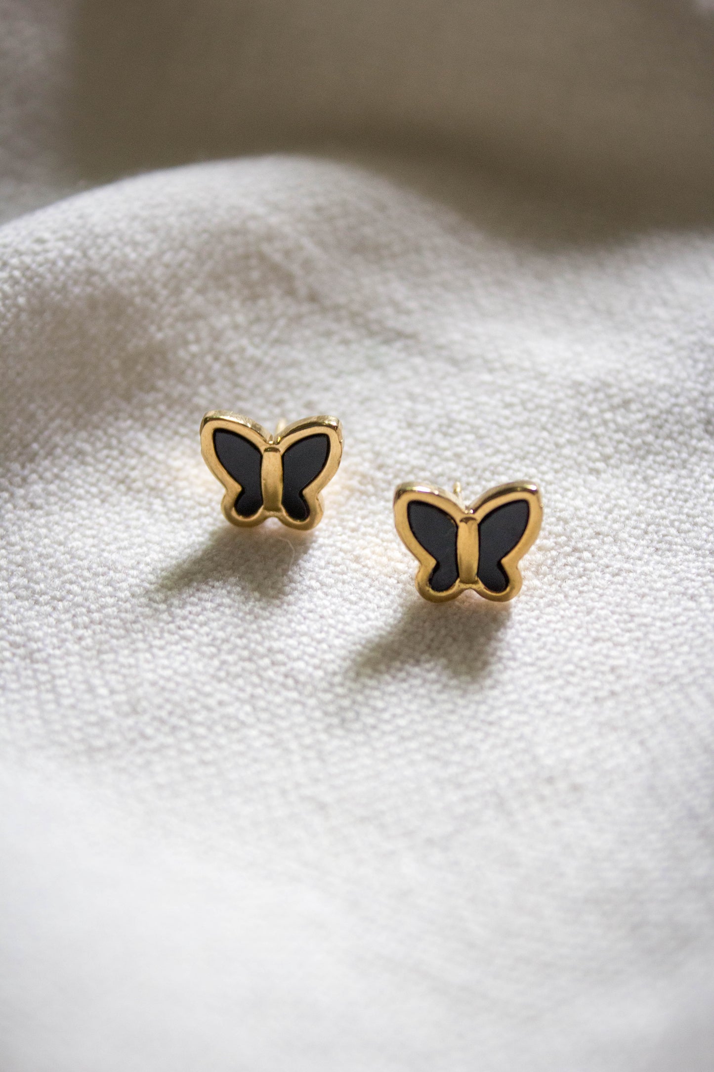 ONYX BUTTERFLY STUDS