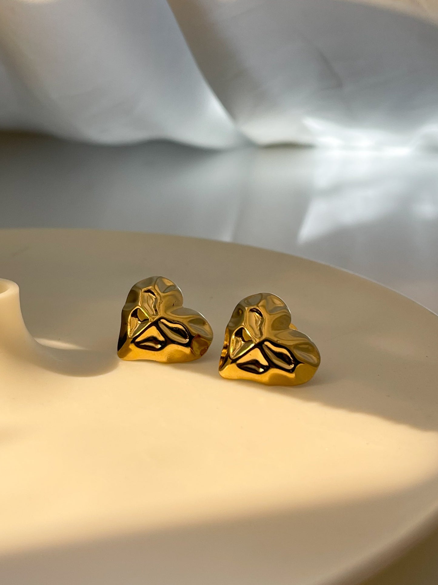 Heart Shell Earrings