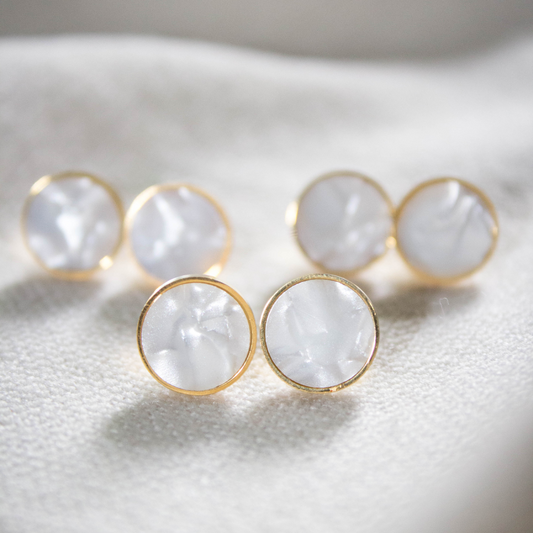 WHITE MARBLE STUDS