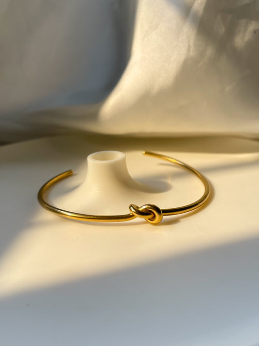 Knotted Cuff