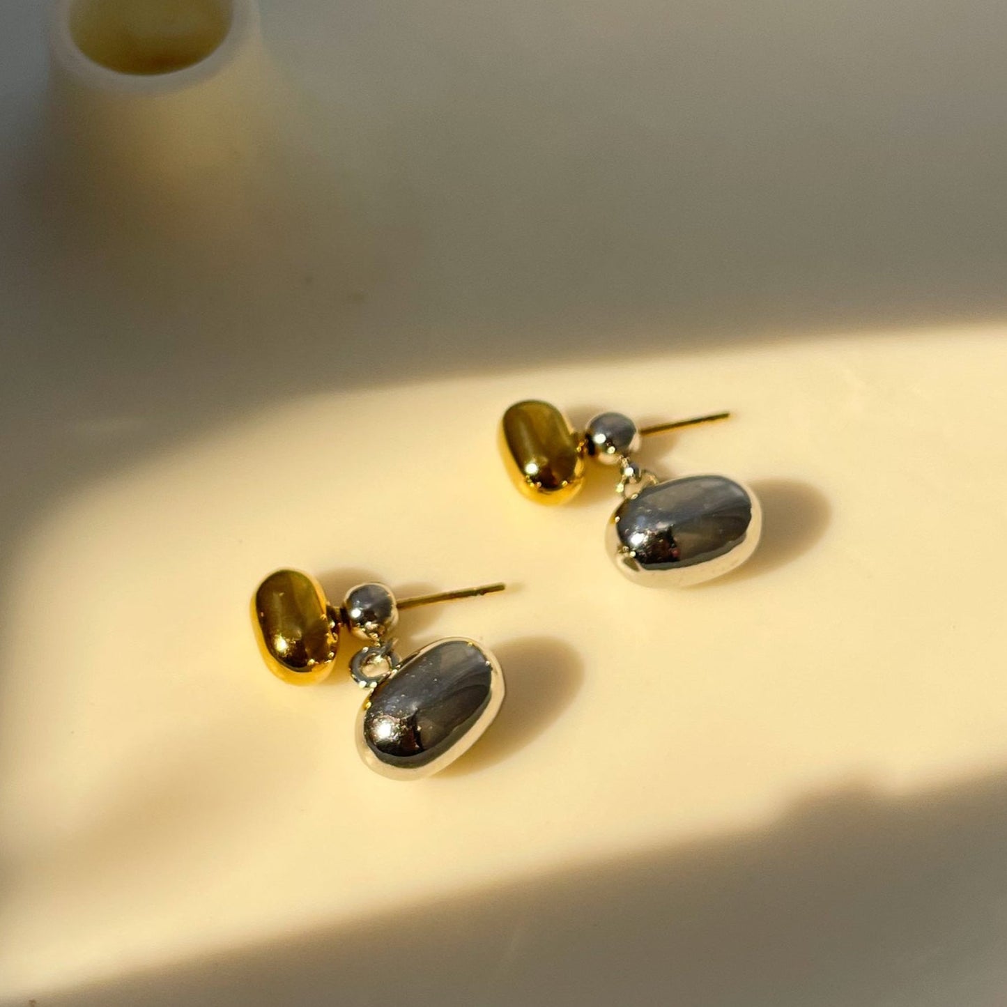 DUO DOT EARRINGS