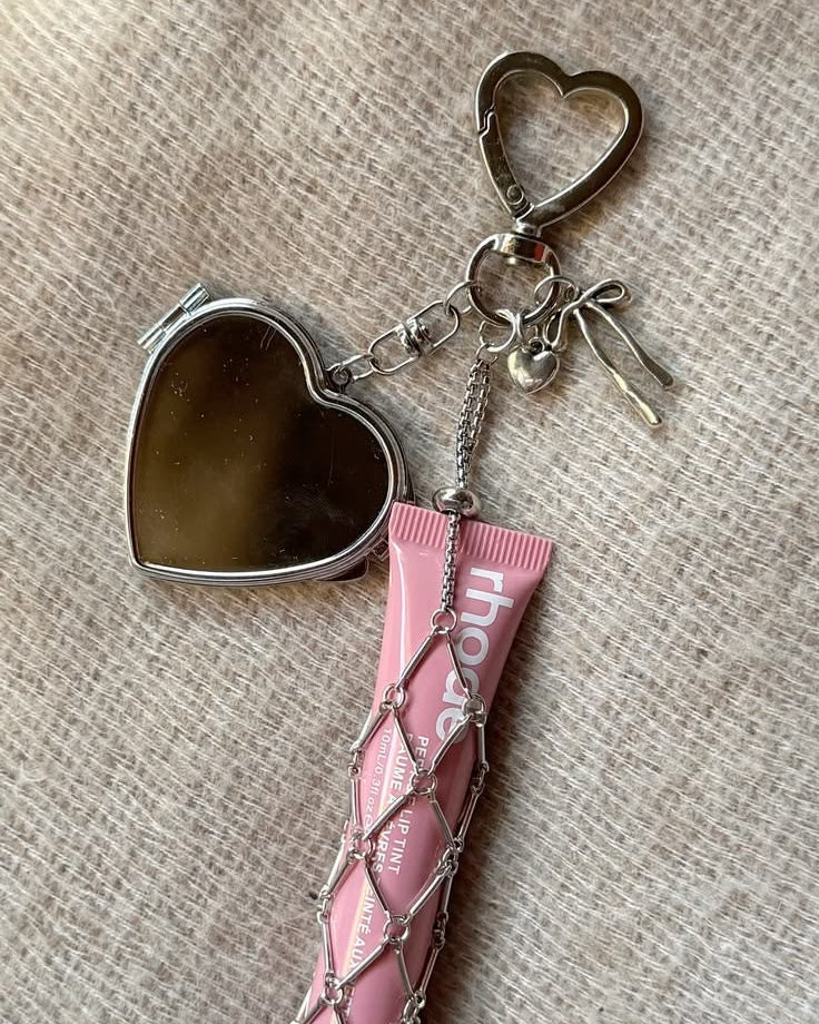 Gloss-On-The-Go Bag Charm (Heart)