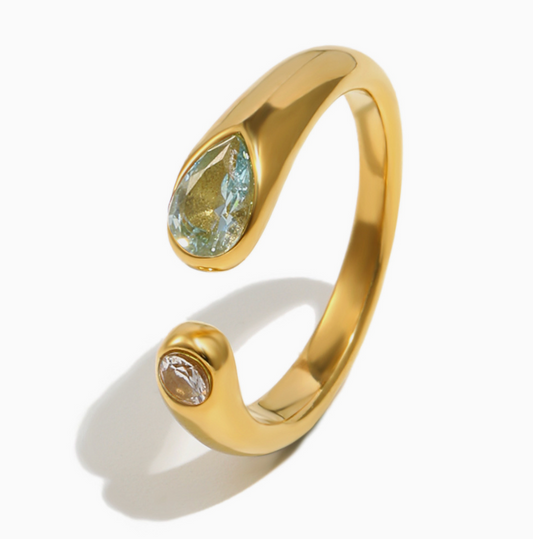 Amora Ring