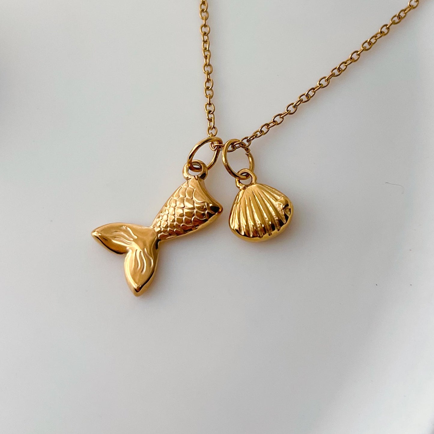 Fishtail Charm