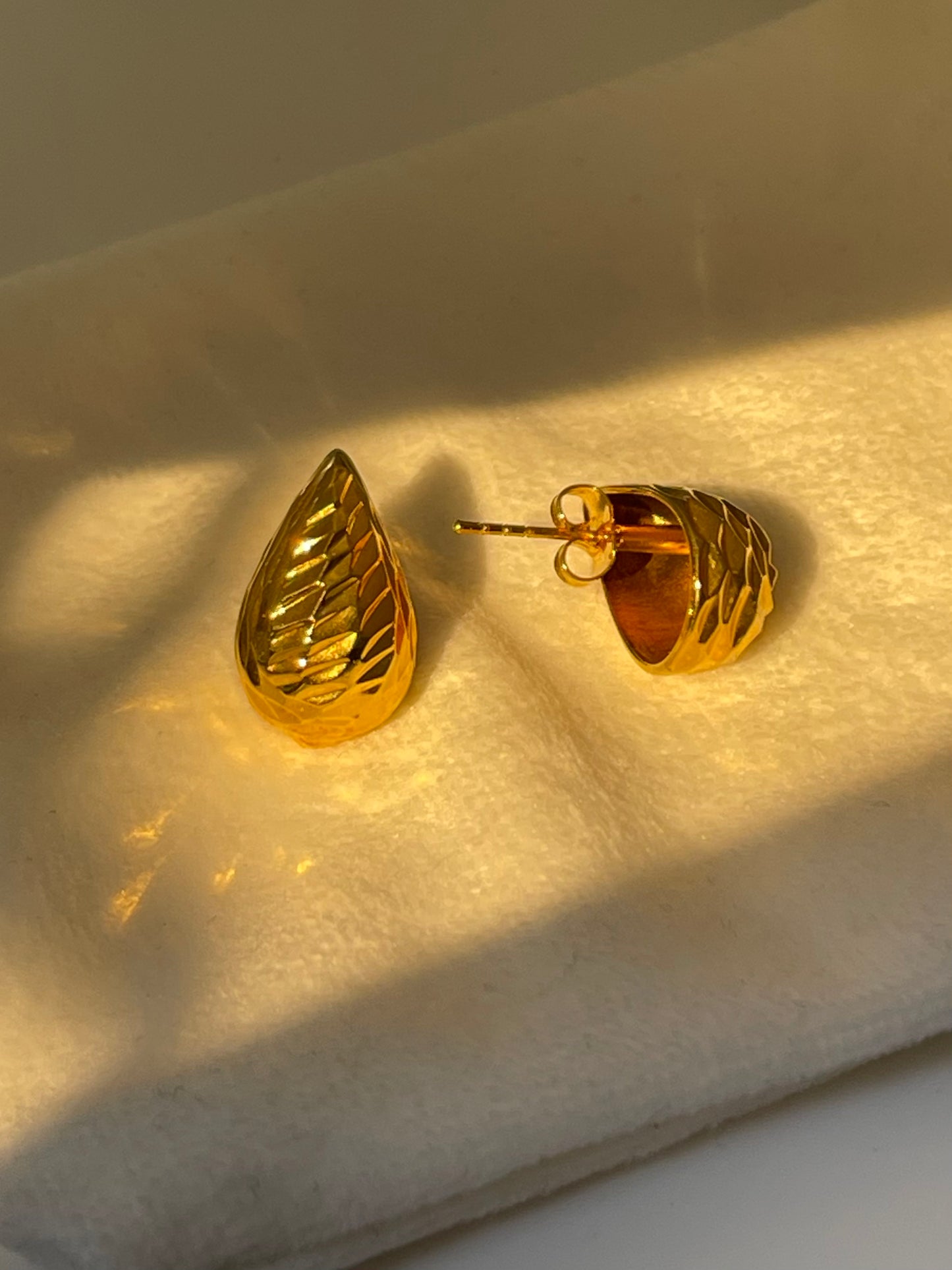 STELLA EARRINGS