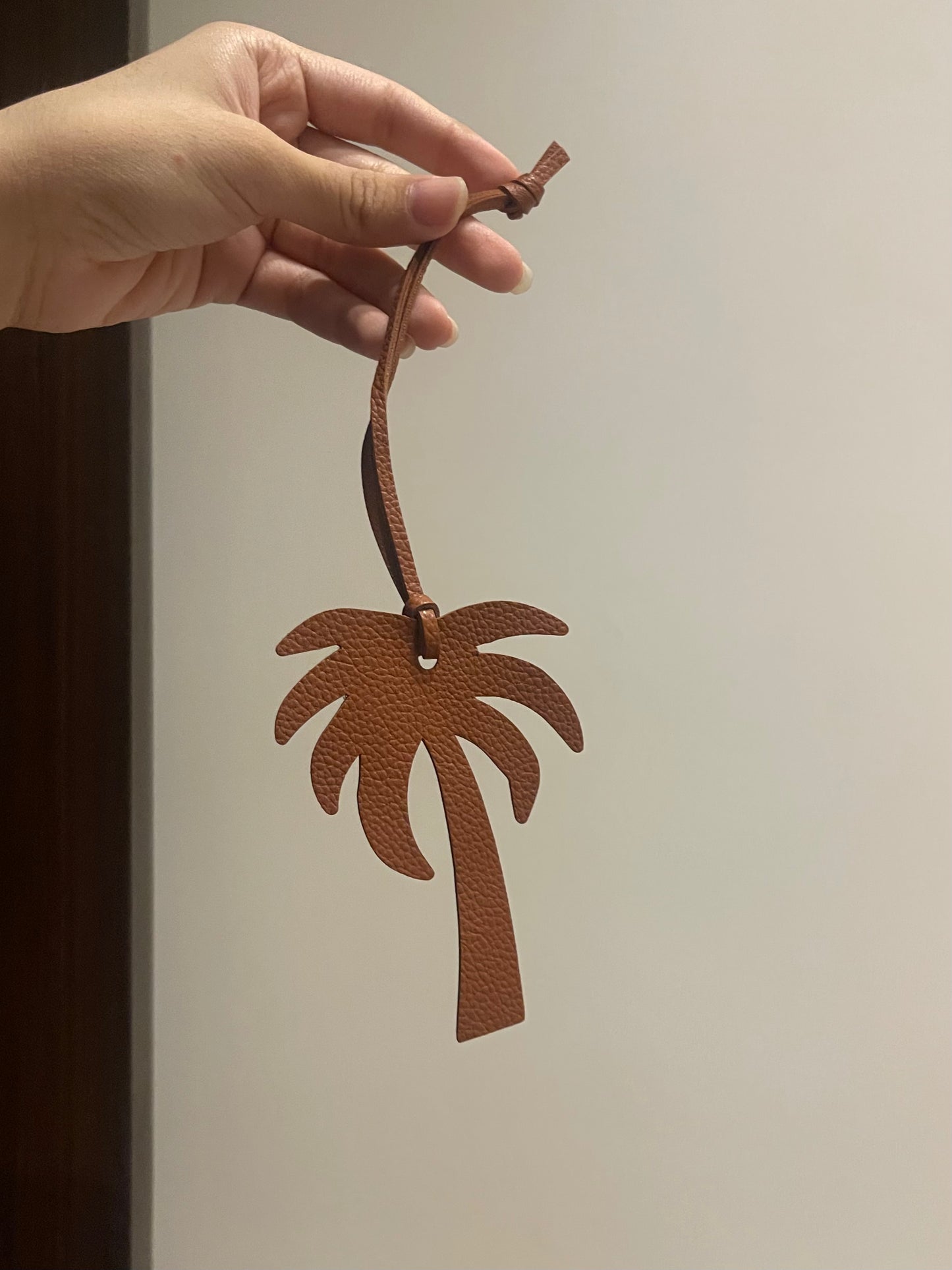 'Tan Girl Summer' Bag Charm