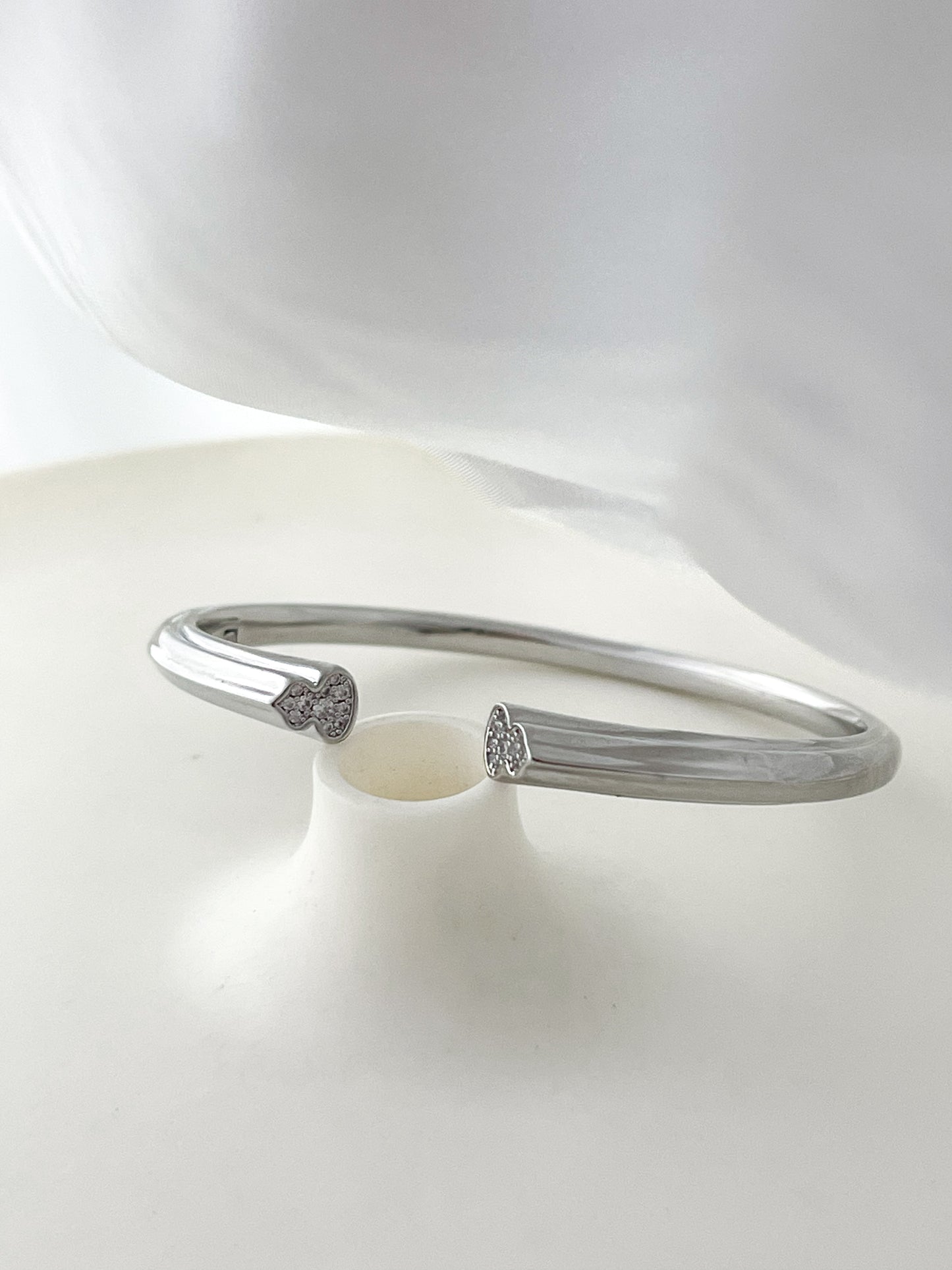 Mirari Cuff