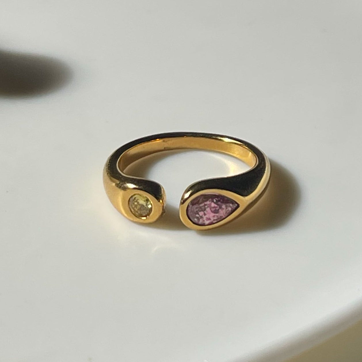 Oasis Ring
